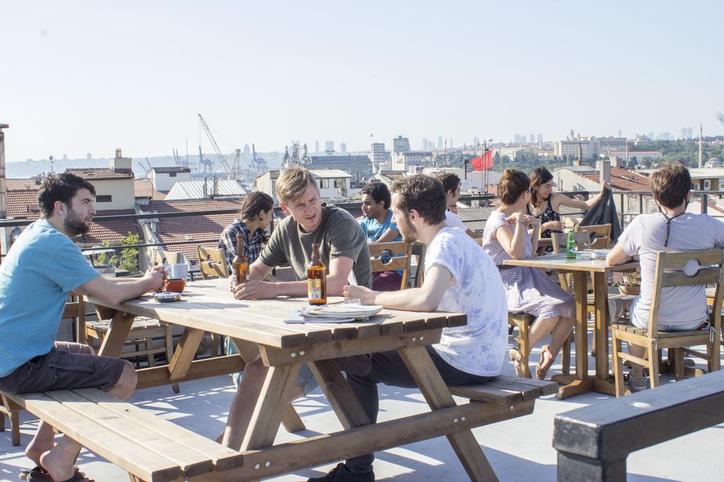 Hush Hostel Moda Стамбул Екстер'єр фото