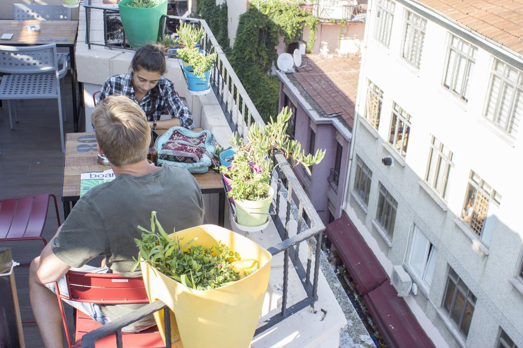 Hush Hostel Moda Стамбул Екстер'єр фото