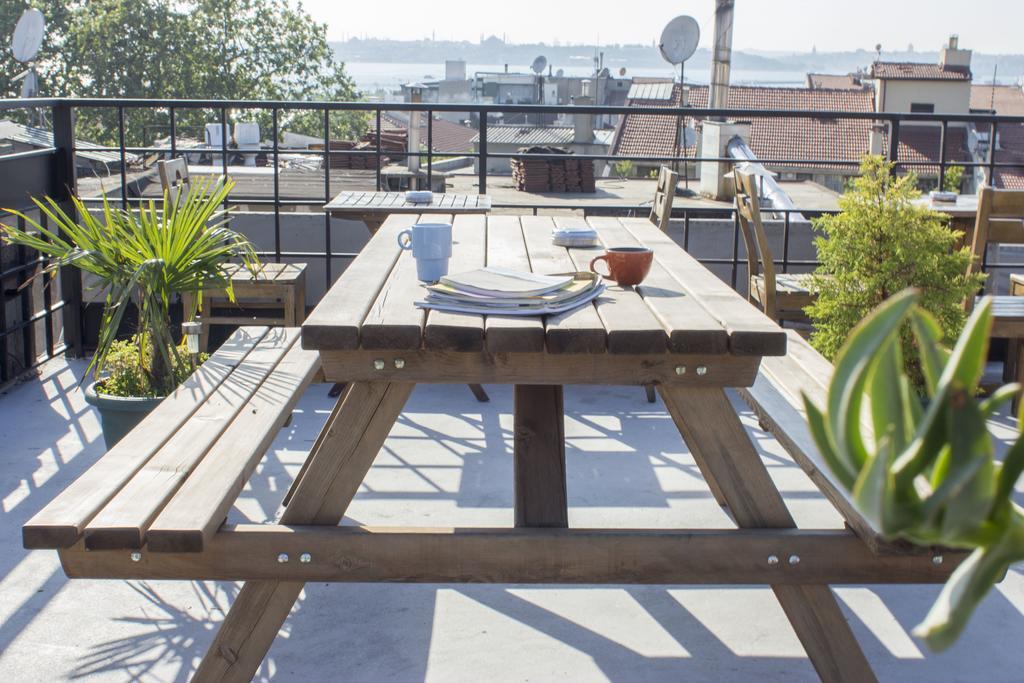 Hush Hostel Moda Стамбул Екстер'єр фото